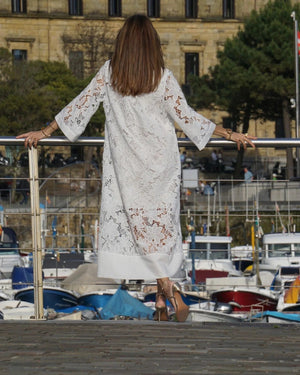 Elvira | Vestido largo de encaje lujoso