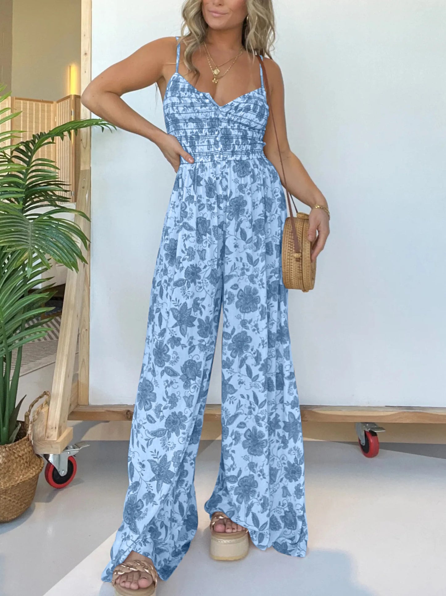 Mono ancho con tirantes florales