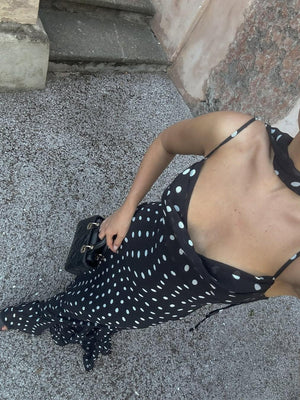 Vestido largo con volantes de lunares